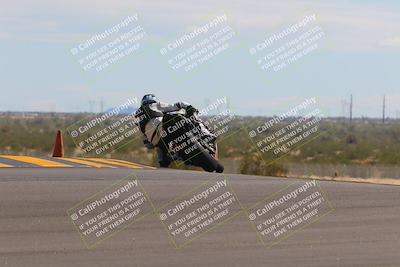 media/Oct-09-2022-SoCal Trackdays (Sun) [[95640aeeb6]]/Turn 9 Backside (120pm)/